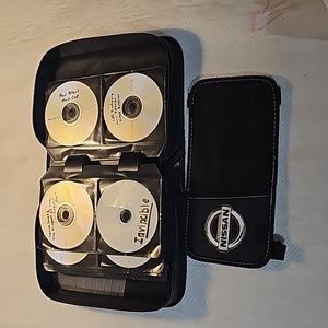 91 CD 💿 Story 💿 With DISC STORAGE & DISC VISOR HOLDER Please 🙏 MAKE OFFERS